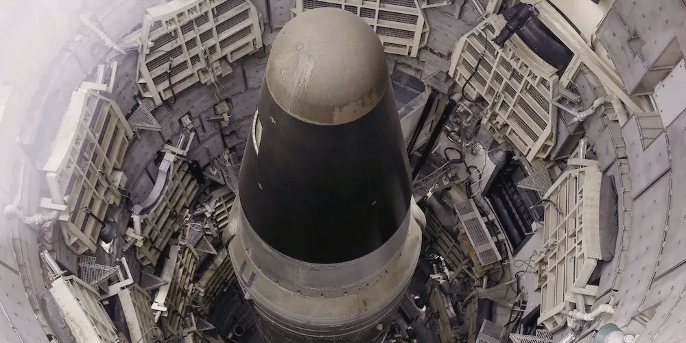 O διηπειρωτικός βαλλιστικός πύραυλος Titan II σε πυρηνικό σιλό στην Αριζόνα